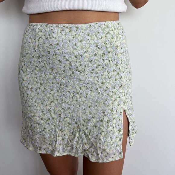 Aritzia Sunday Best Green/Yellow Floral Mini Skirt - Size 4 - Picture 1 of 7
